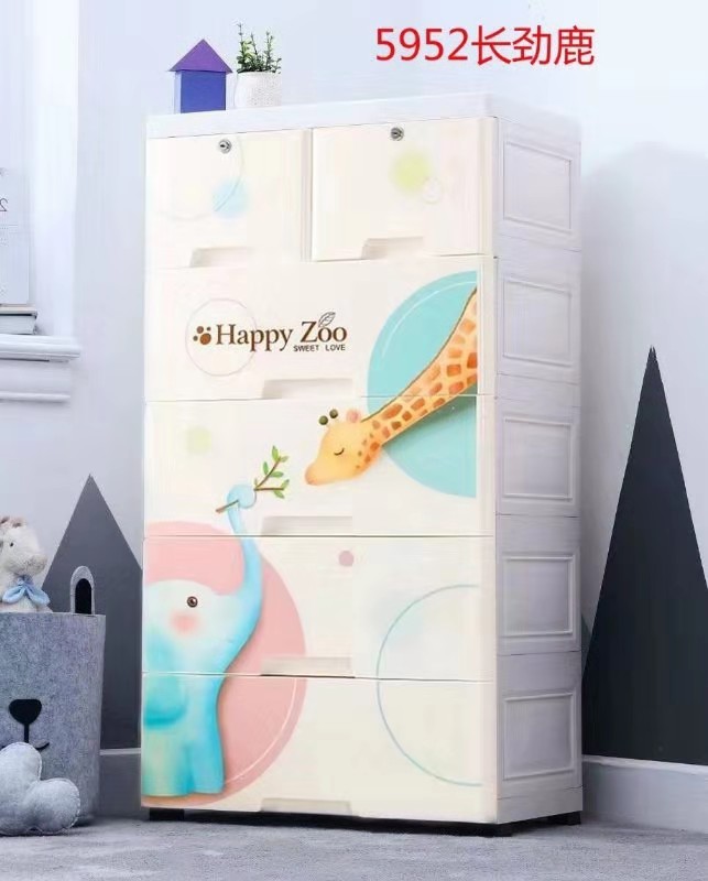Kids Cupboard Design With Happy Zoo