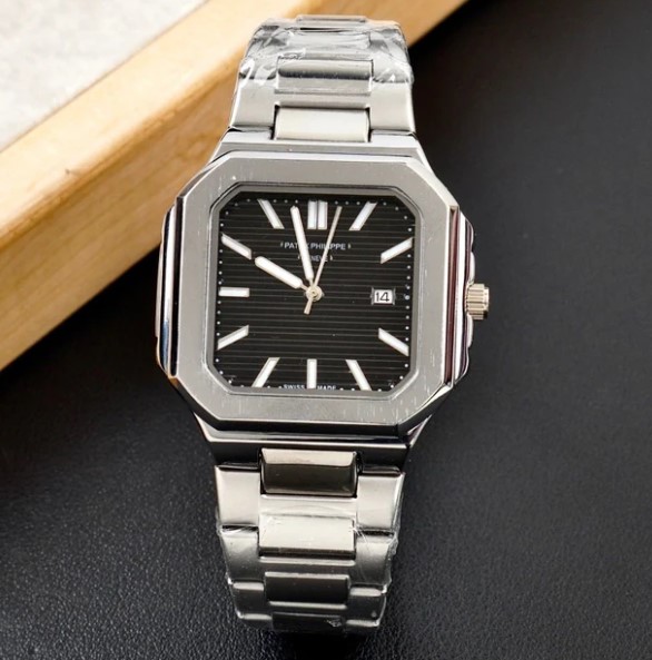Patek Philippe - Cubitus Dial Chain - Mens Watch