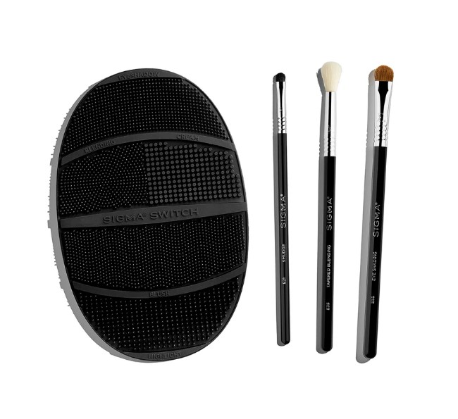 Multitasking Eye Brush Set